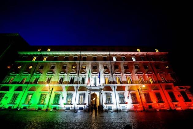 Si lavora a piano nazionale attività produttive