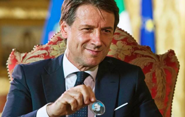 CONTE: STUDIAMO UN PIANO PER RIAPRIRE