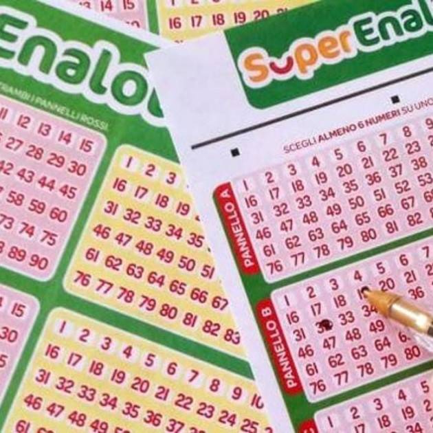 Dal 4 maggio riprendono Lotto e Superanalotto