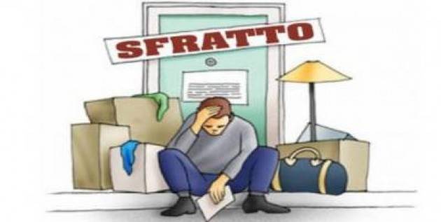Confermata anche la proroga degli sfratti
