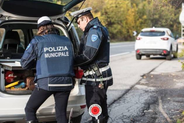  Nel weekend a Milano oltre 1.100 agenti a presidio parchi e strade