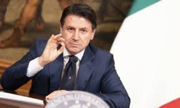 Fase 2, Conte: Regioni e governo prenderanno provvedimenti di contenimento - VIDEO CONFERENZA