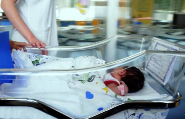 Una bimba di 5 mesi positiva a Palermo