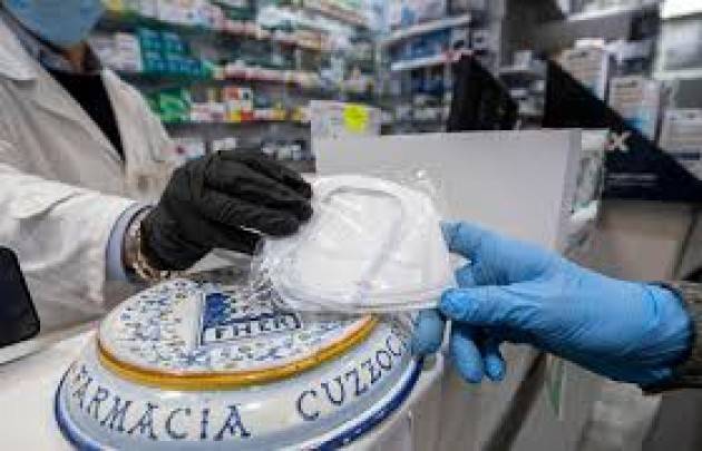 Confcommercio: ''A questo prezzo stop mascherine''
