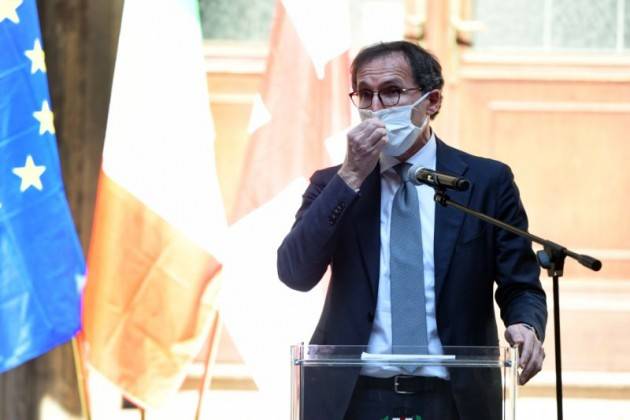 Boccia: ''Santelli ritiri ordinanza o sarà diffida, 95% delle regioni in linea con Dpcm''