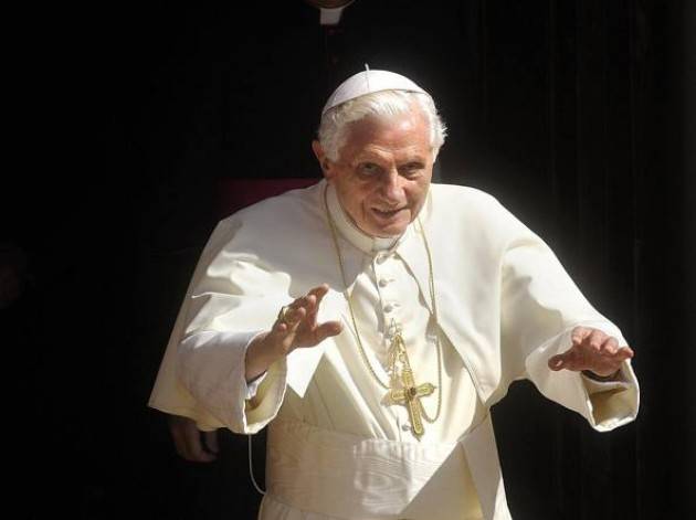 Ratzinger: ''Nozze gay e aborto sono segni dell'anticristo''