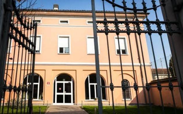 Cremona, virus nelle Rsa Indagini in 8 strutture : ''Alcune persone non sono state curate''