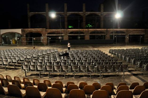 Cremona Arena Giardino Una cosa è certa: IL VIRUS NON SPEGNERA' IL CINEMA!