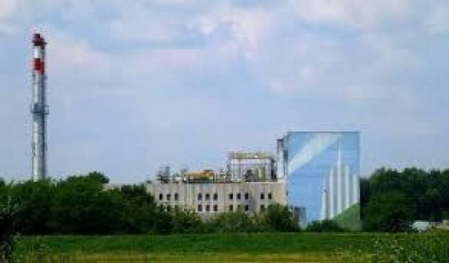 Futuro Energetico Cremona. Forza Italia dubbiosa:cela scelte fatte come mega Fotovoltaico e fanghi nell’inceneritore.