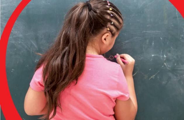 Riscriviamo il Futuro COVID-19 L’Italia sta vivendo la più grave crisi sanitaria dal dopoguerra | Save the Children