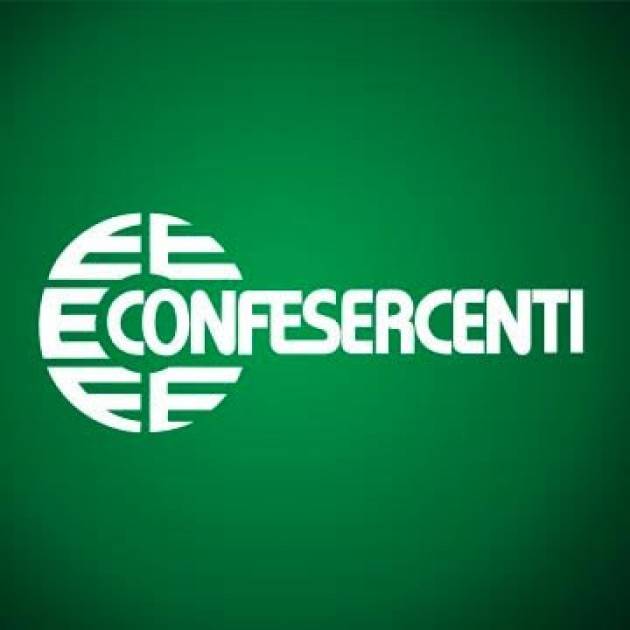Confesercenti: solo 6 attività su 10 riapriranno lunedì