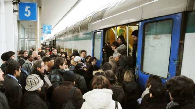 CODACONS CREMONA: IN ARRIVO L’APP DI TRENORD PER MONITORARE L’AFFLUENZA DEI VIAGGIATORI. SI SPERA...
