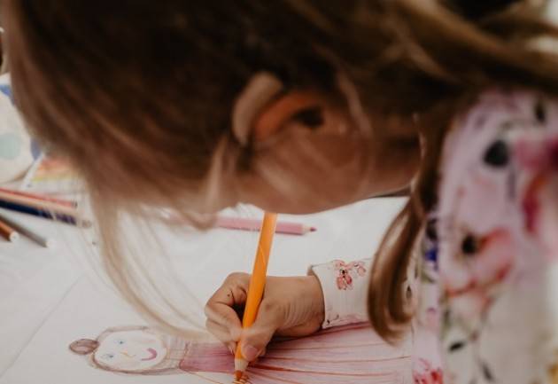 Cremona, dal 3 al 15 giugno al via l'iniziativa “Con il mio disegno, ti penso”, per mantenere un contatto tra gli ospiti delle RSA e i bambini