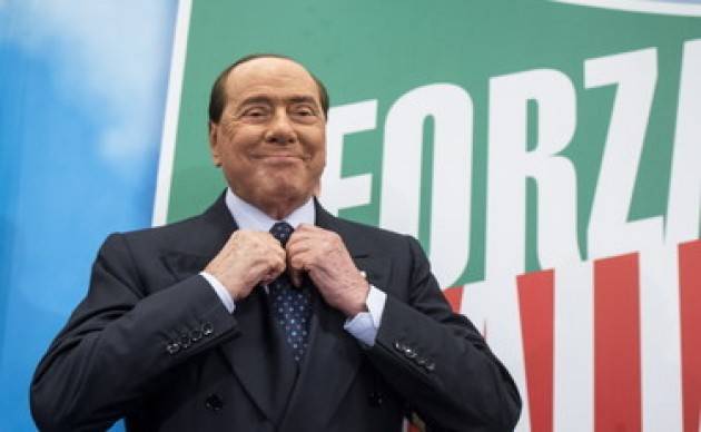 Berlusconi: ''Io al Quirinale? Vorrei solo che gli italiani si rendessero conto di quanto fatto per loro''