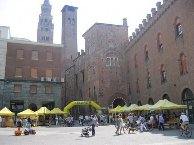 Coldiretti Domenica 28 giugno Campagna Amica torna in piazza Stradivari a Cremona