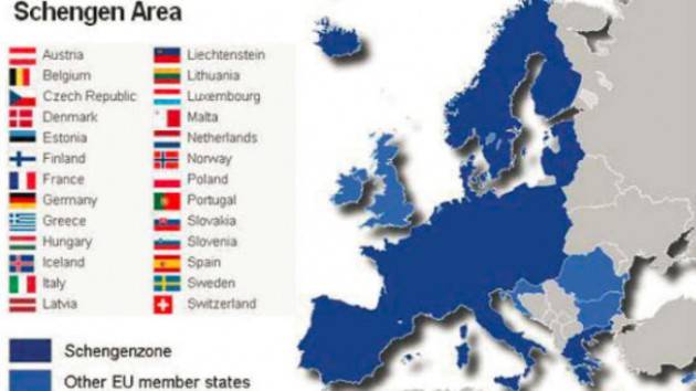 Speranza: ''Quarantena decisiva per chi arriva da Paesi extra Schengen''