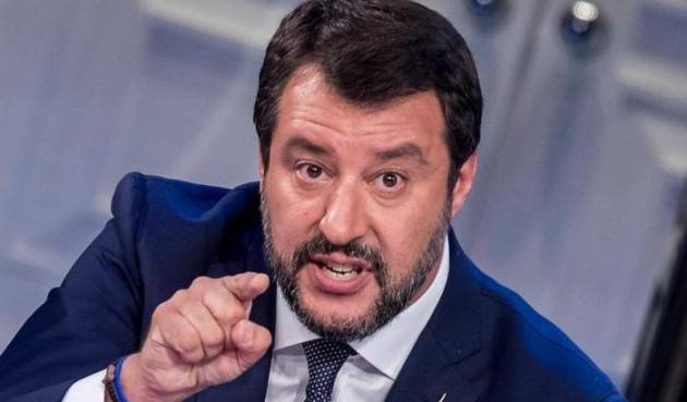 Salvini: ''Sbarco Ocean Viking? Uno schifo, il tutto a spese degli italiani''