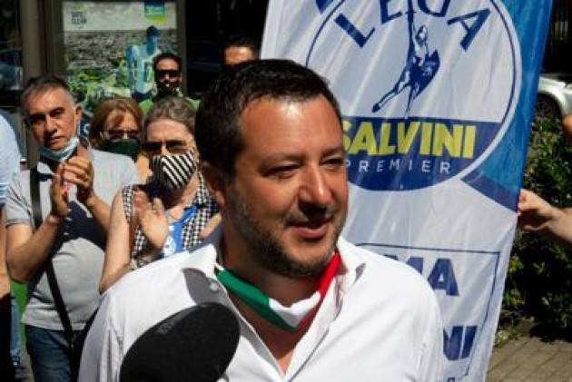 Salvini: ''ondono tombale o non si riparte più''