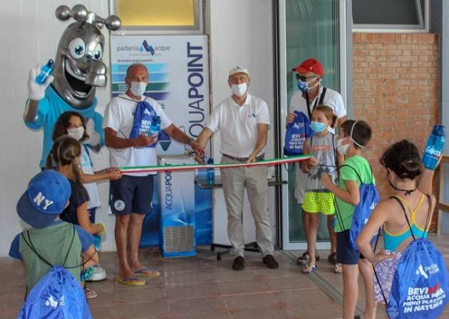 Cremona, Padania Acque.: inaugurata la fontanella AcquaPoint presso la Associazione Canottieri Flora