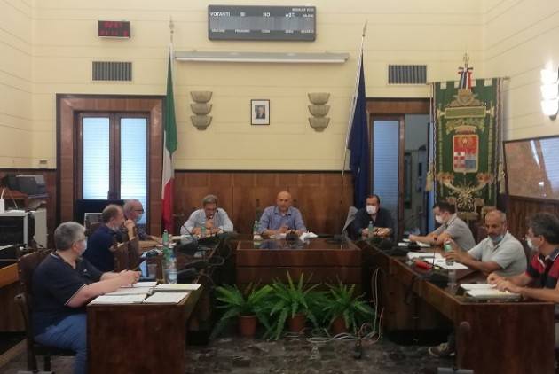 Provincia Cremona   incontro Dirigenti scolastici per apertura scuole a settembre