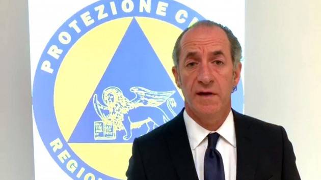 Crisanti si smarca da Zaia: ''Si affida a chi dice che il virus è morto''