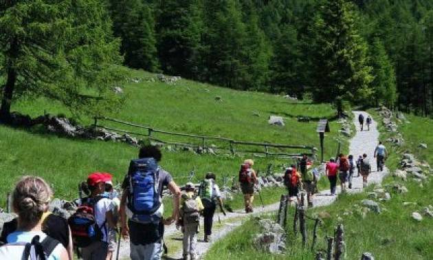 Lombardia Montagna, ad Agosto 13 escursioni gratuite con le guide alpine in collaborazione con ERSAF