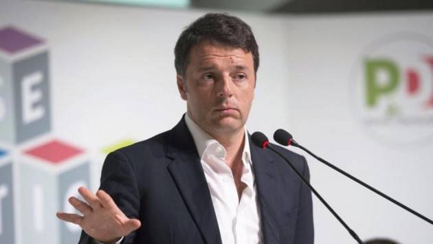 Coronavirus, Renzi: ''Assurdo che il vaccino sia facoltativo, deve essere obbligatorio''