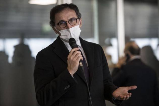 Boccia sulla nuova ondata di contagi: ''Le discoteche non dovevano riaprire''