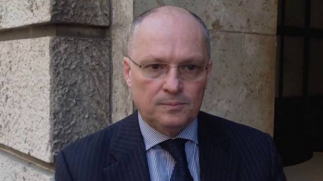 Ricciardi: ''Apertura scuole ed elezioni a rischio dove curva dei contagi non cala''. Poi la precisazione