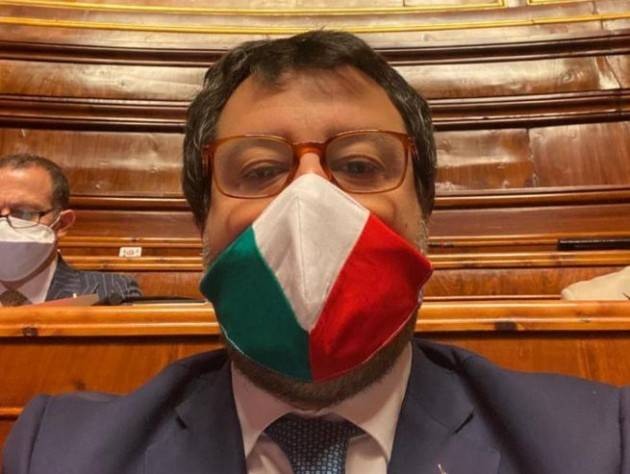 Matteo Salvini: 'Bimbi in classe con mascherina? Fa male e saremmo gli unici al mondo'