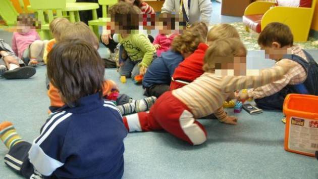 CREMA - APRONO GLI ASILI E LE INFANZIA