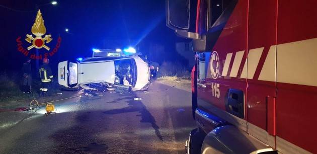 SI RIBALTA CON LA MACCHINA A BARBANIELLO: MIRACOLATO 36ENNE