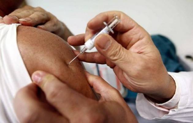 COVID-19: PILONI E ROZZA (PD), REGIONE CONFERMA VACCINAZIONI ANTINFLUENZALI DA NOVEMBRE. CONFERMATE NS PREVISIONI