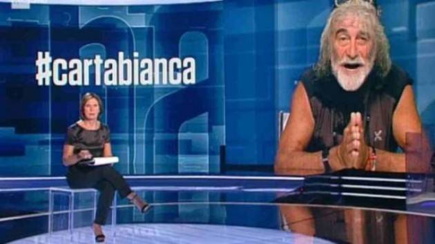 TORNA CartaBianca