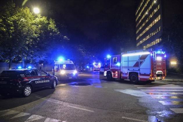 Nella notte a Milano, 1 morto e 2 feriti