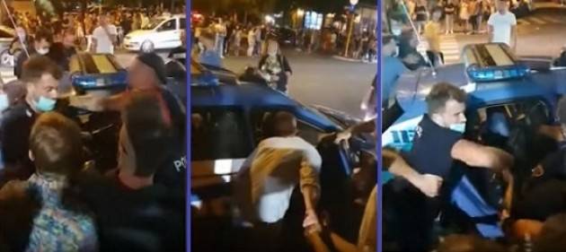 16 misure cautelari per la sommossa contro la Polizia di Marina di Massa