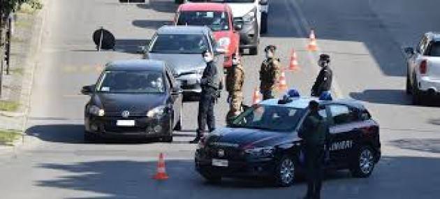Uomo ucciso a colpi di arma da fuoco, killer in fuga