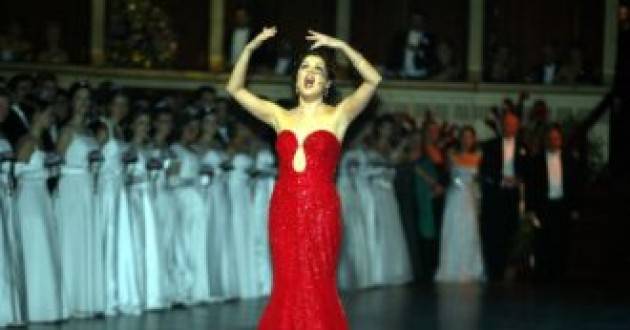 Anna Netrebko in ospedale con polmonite