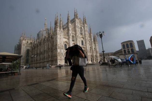 In Lombardia 90 nuovi casi e un decesso