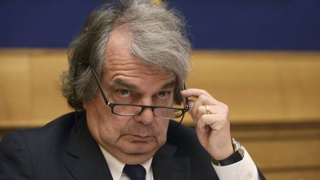 M5S, Fico: “Basta con le battaglie intestine, serve più collegialità”