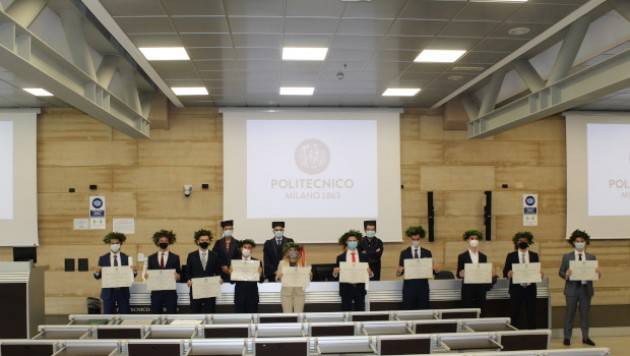 SESSIONE DI LAUREA OGGI AL CAMPUS DI CREMONA DEL POLITECNICO DI MILANO 