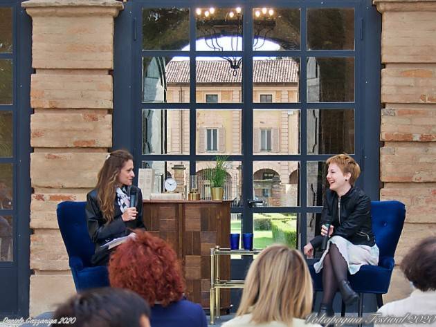 VOLTA PAGINA FESTIVAL: Alice Basso racconta del suo nuovo romanzo e della protagonista Anita Bo -VIDEO-