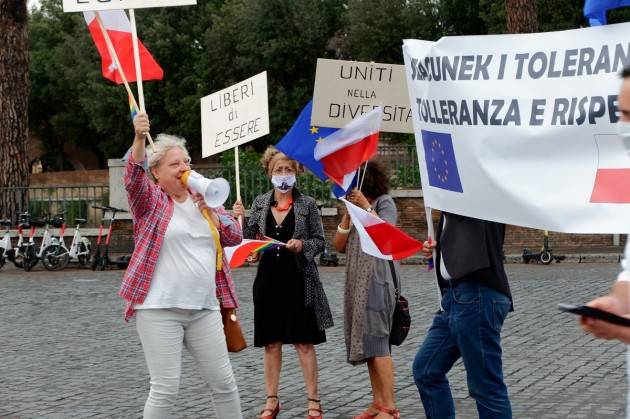 Roma Si è svolta lo scorso 25 settembre MANIFESTAZIONE PER LA TUTELA DEI DIRITTI UMANI IN POLONIA