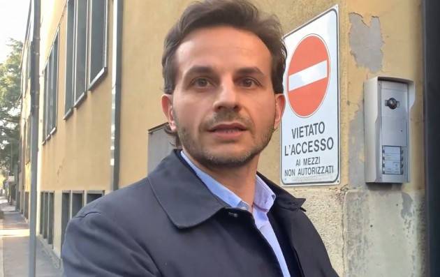 Palazzetto Sport Casalmaggiore. Degli Angeli (M5S Lombardia): ‘Gli assessori non sanno nemmeno cosa stano finanziando. 