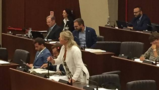 Elisabetta Strada (LCE): ‘Commissione missing. Che fine ha fatto la Commissione vaccini della Regione Lombardia?’