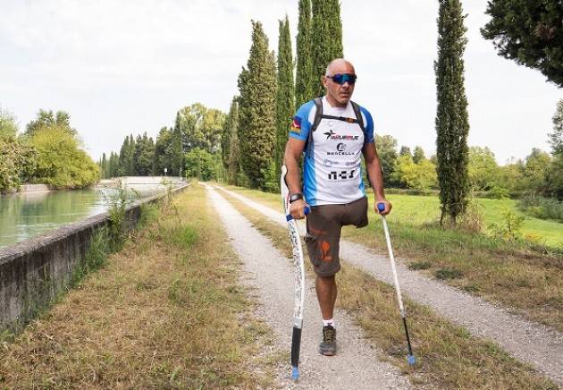 L’atleta paralimpico Andrea Devicenzi farà tappa a Cremona il 3 ottobre