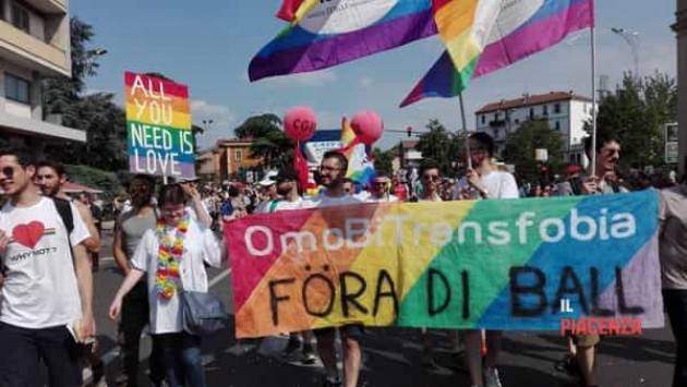 C.C. Cremona Legge contro omolesbobitransfobia: centrosinistra presenta mozione a sostegno