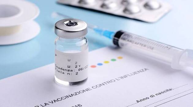 ROZZA (PD Lombardia ), VACCINI ANTINFLUENZALI: LA REGIONE COSTRETTA A PAGARLI IN ANTICIPO PER RECUPERARE DOSI