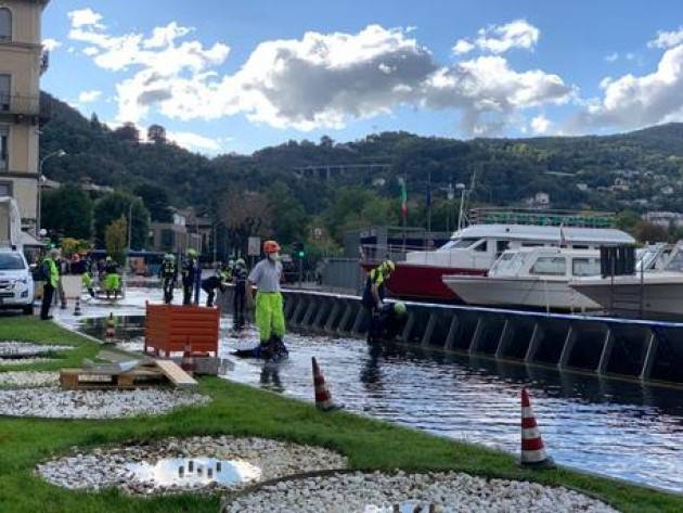 Esonda il lago di Como, chiusa una corsia sul lungolago