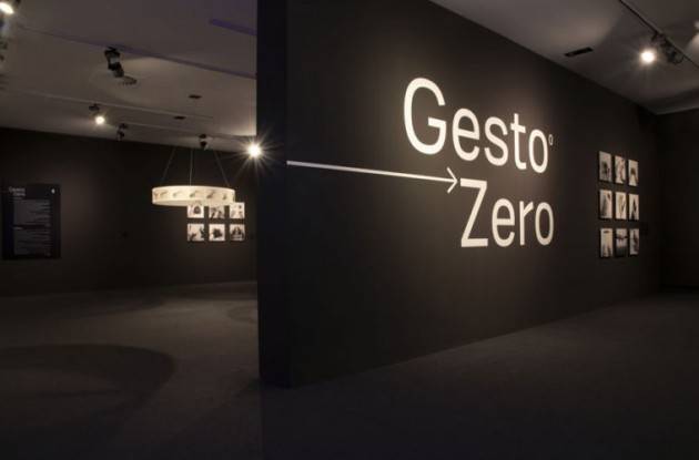 Sabato 10 ottobre la performance dell'artista Dario Bellini nell'ambito della mostra “GestoZero.Istantanee 2020”